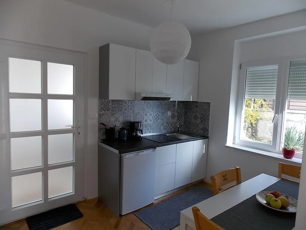 Apartment Ellalinda Opatija